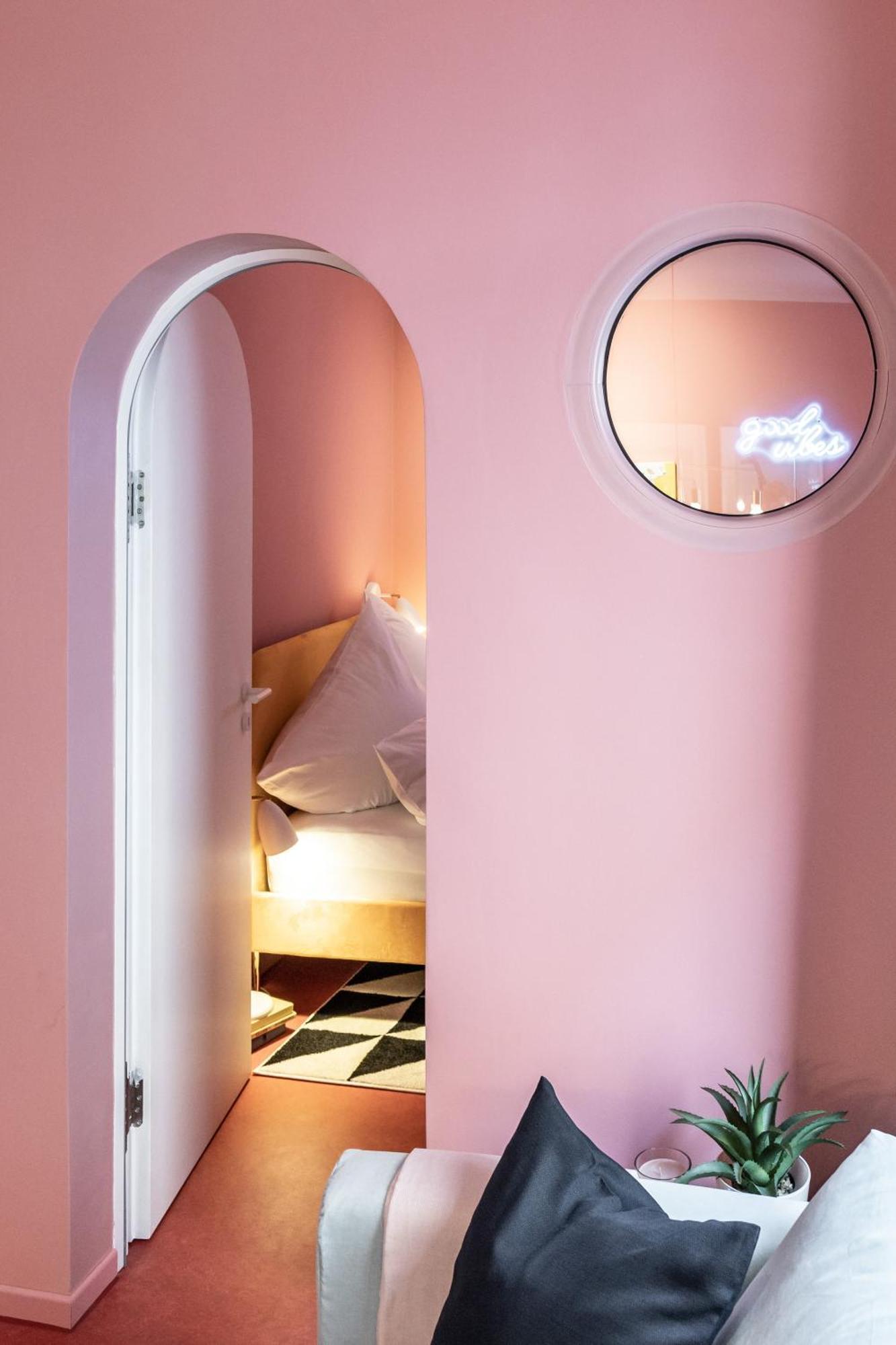 Coolest Apartment In Berlin, Easy Check-In, Crazy Style, Close To Center #5 Eksteriør billede